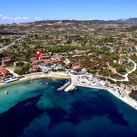 Alexandros Hotel 2*