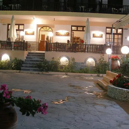 Hotel Alexandros Ormos Panagias