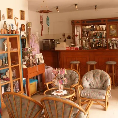 Alexandros Hotel Ormos Panagias