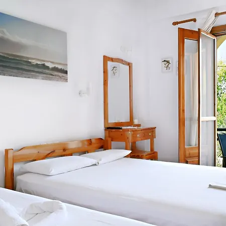 Alexandros 2* Ormos Panagias